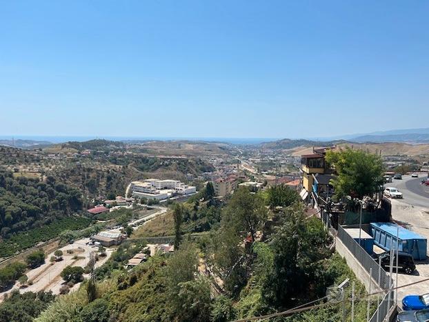 Catanzaro viale dei normanni appartamento