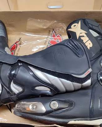 scarpe moto oxtar in buone condizioni 