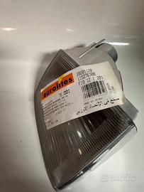 Fanale laterale anteriore sinistro renault clio 90