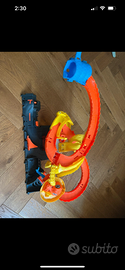 Pista Cobra Hot Wheels con macchina