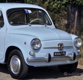 Fiat 600 “Fanalona” epoca