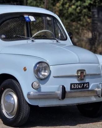Fiat 600 “Fanalona” epoca