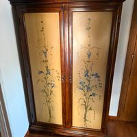 Armadio fatto a mano