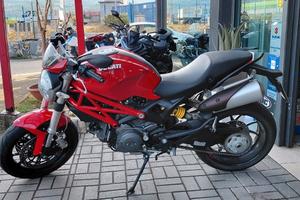 Ducati Monster 796