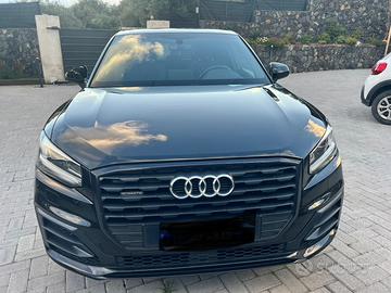 Audi q2 4 s tronic