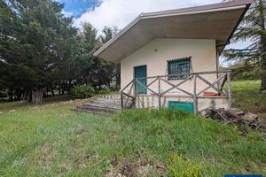 Casa con terreno - Vinchiaturo