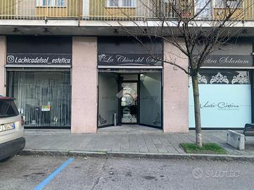 NEGOZIO A SETTIMO TORINESE