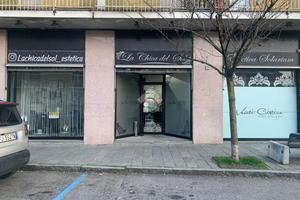 NEGOZIO A SETTIMO TORINESE