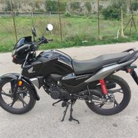 Honda CB 125 F - 2021 per neopatentati