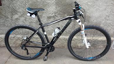 Mountain bike Cube Acid