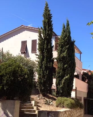 Capoliveri due camere +garage+terrazzi+vista mare