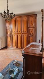 armadio in legno 270 cm  