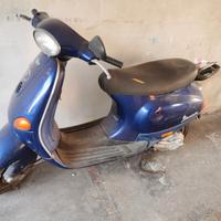 Piaggio Vespa 50 ET 4 TEMPI (per ricambi)