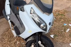 Scooter Sym 400