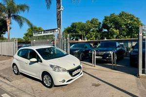 Peugeot 208 1.2 VTi 82 CV 5 porte Allure