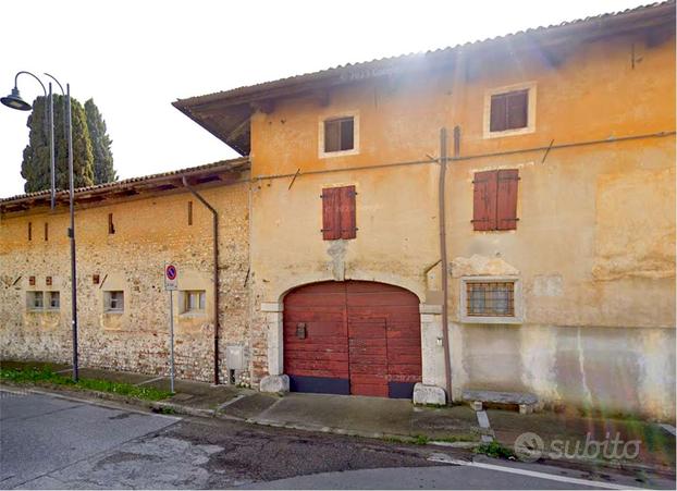 Rustico a Pavia di Udine (UD)