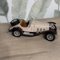 Modellino Mercedes-Benz SSK Burago 1/18