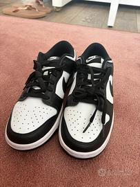 Nike dunk low bianche e nere