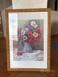 Quadro floreale con ricca cornice dorata