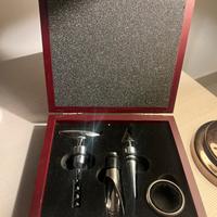 Set da vino nuovo con scatola in legno