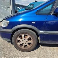 Parafango sinistro OPEL ZAFIRA del 2003