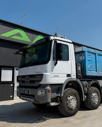 Mercedes Benz Actros 4144K Scarrabile TAM 40T-54 8