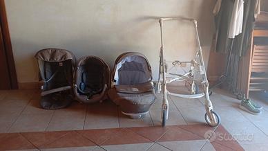 trio passeggino Bambini