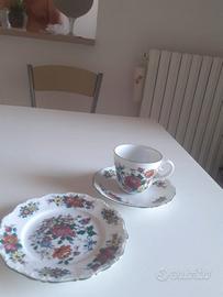 Set 6 tazzine porcellana + 6 piattini dolce 