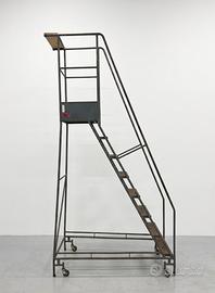 Scala trabatello con Rotelle