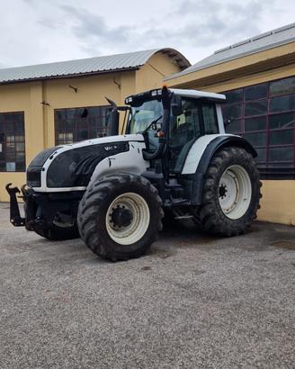 TRATTORE Valtra T202 Direct
