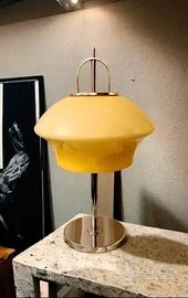 Lampada di design con posacenere in opaline