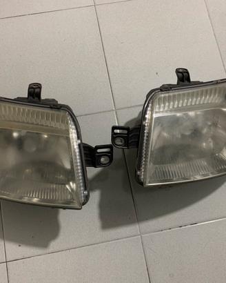 Fanali anteriori panda