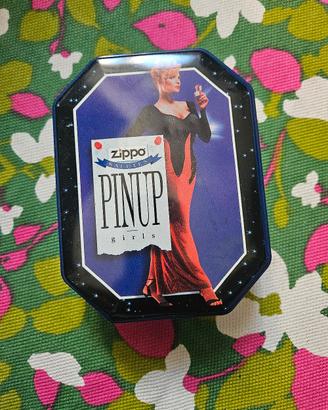 Accendino Zippo  Speciale "Pinup girl