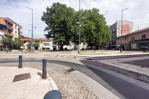 NEGOZIO A NOVA MILANESE