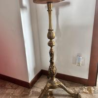 Piedistallo in ottone