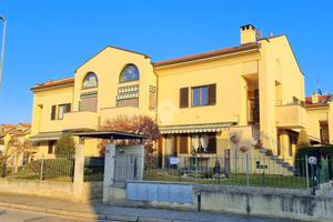 4 LOCALI A SAN MAURIZIO CANAVESE