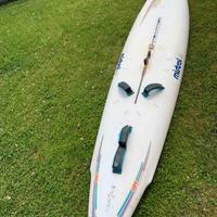 Tavola e vele da wind surf