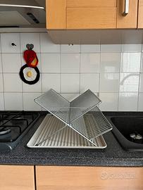 Scolapiatti piegevole con base