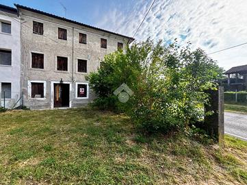 CASA SEMINDIPENDENTE A SAN PIETRO DI FELETTO