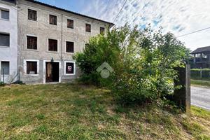 CASA SEMINDIPENDENTE A SAN PIETRO DI FELETTO