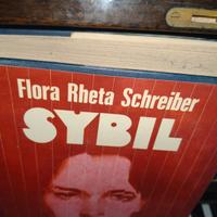 SYBYL IL LIBRO CULT