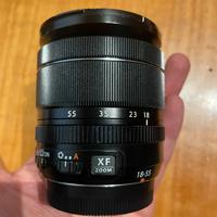 Obbiettivo APS-C Fuji XF 18-55mm f/2.8 - f/4