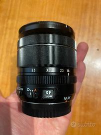 Obbiettivo APS-C Fuji XF 18-55mm f/2.8 - f/4