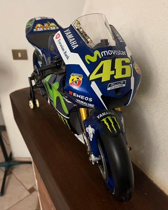 Moto Valentino Rossi De Agostini