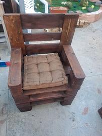 Poltrone fatte con le  pedane
