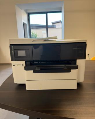 Stampante HP OfficeJet Pro 7740 da riparare