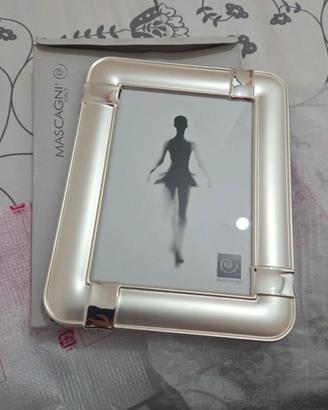 Cornice argento brand Mascagni con scatola e imbal