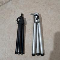 Treppiedi compatti per fotocamera