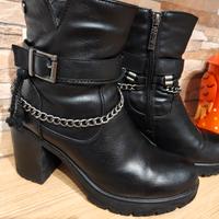 Tronchetto refresh tg 39, tacco comodo da 8 cm