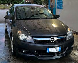 Opel Astra GTC 2009 (adatta a neopatentati)